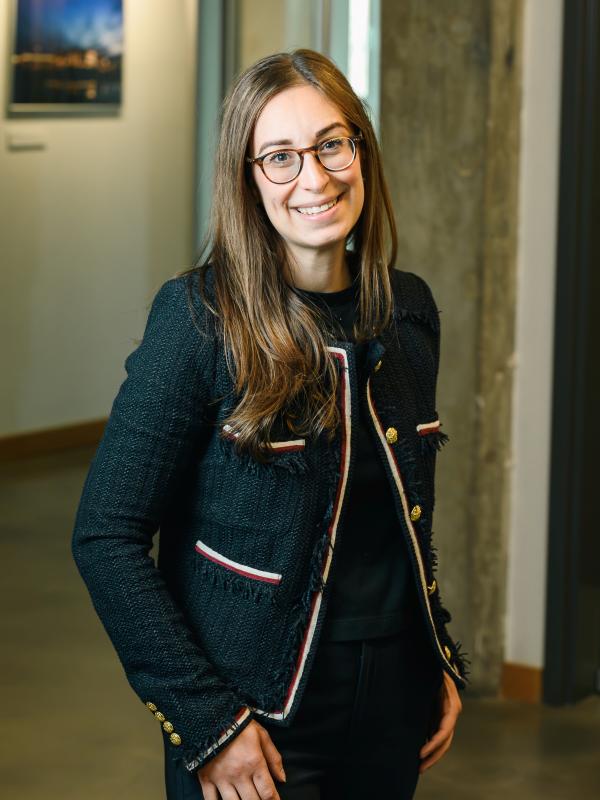 Amanda Photo in Colour